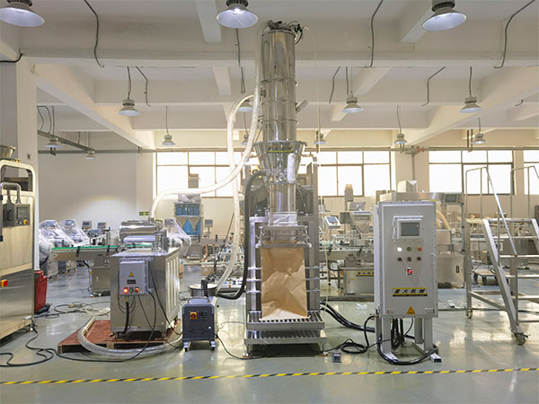 18公斤稱重式包裝流水線設(shè)備