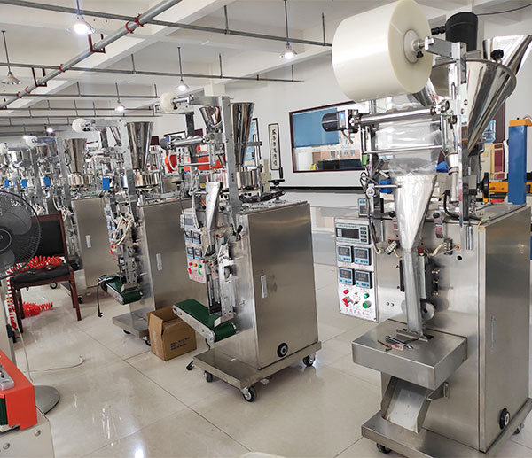 調(diào)味粉自動化包裝流水線實拍